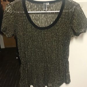 BKE Gold and black shirt with cinched waist